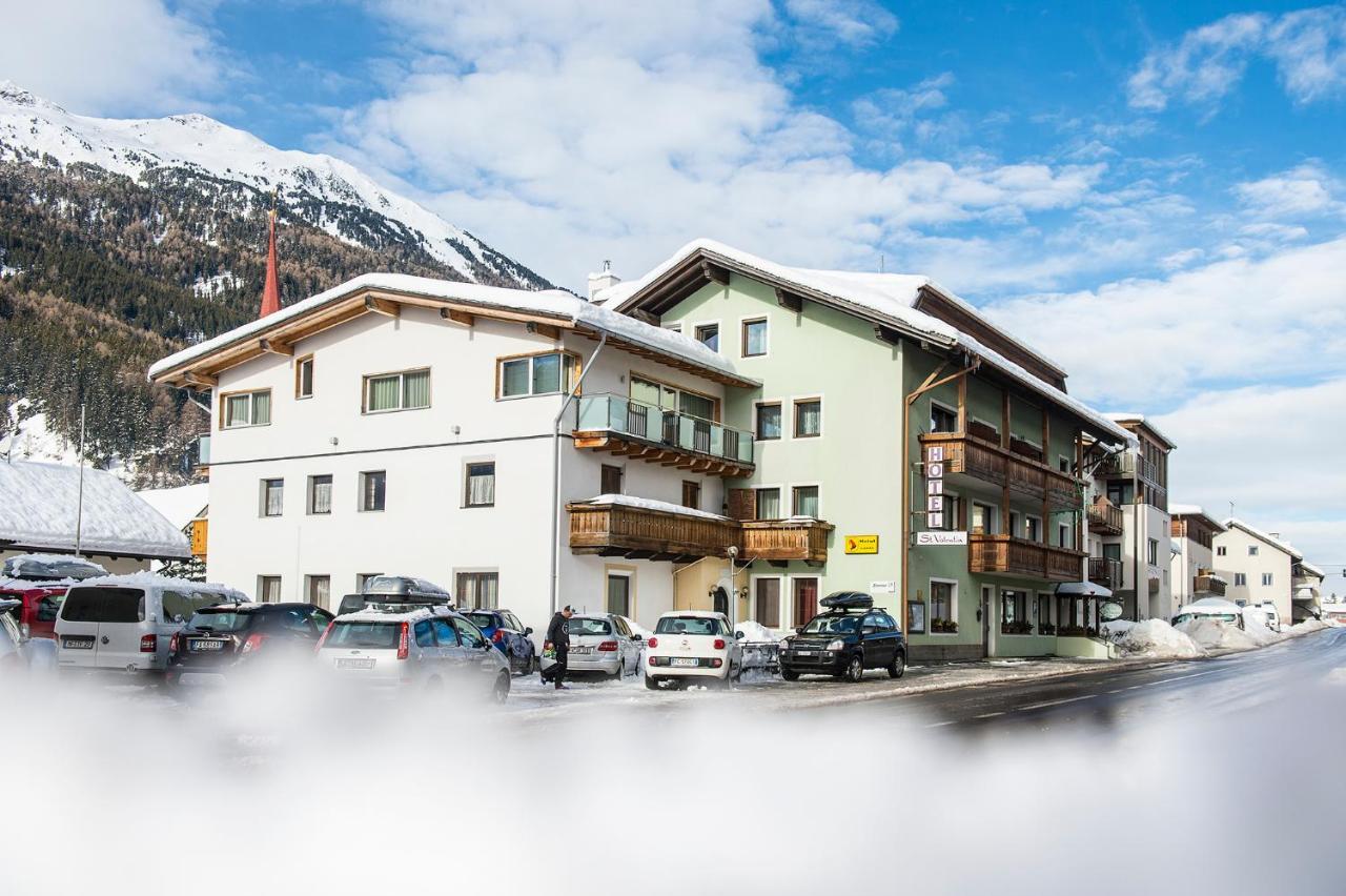 Garni Apparthotel St Valentin San Valentino alla Muta Exterior foto